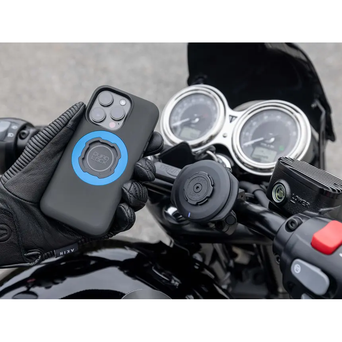 Motorcycle Handlebar Mount Quad Lock Motorcycle Mount Wireless
