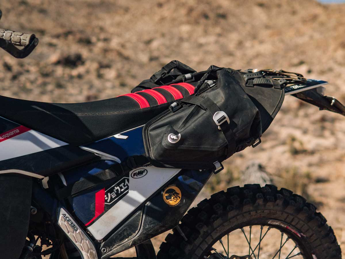 Giant Loop Mojavi Saddlebag 2023