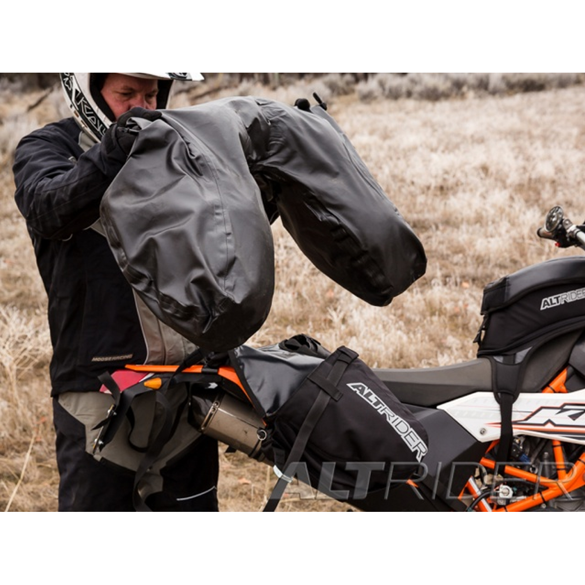 AltRider Hemisphere Saddlebag