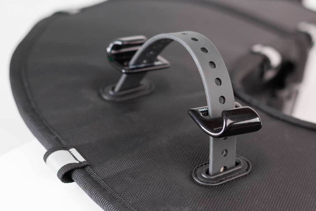Giant Loop Mojavi Saddlebag 2023