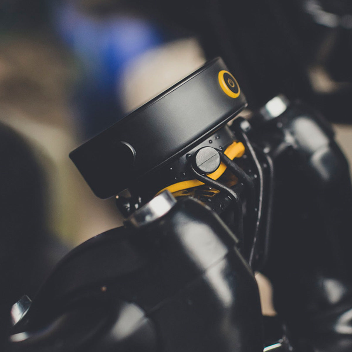 Beeline Moto - Black profile view