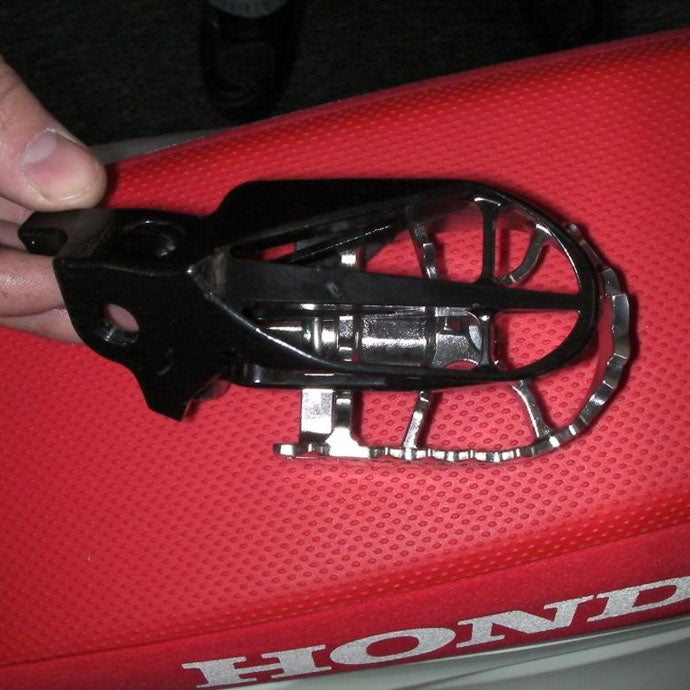 Pivot Pegz displayed on a bike seat