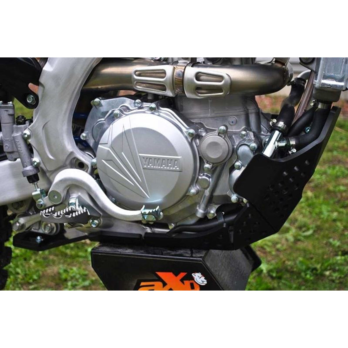 Yamaha Bash Plate AX1459 BLK - WR/YZ 250/450 F/FX 18-22 fitted to bike