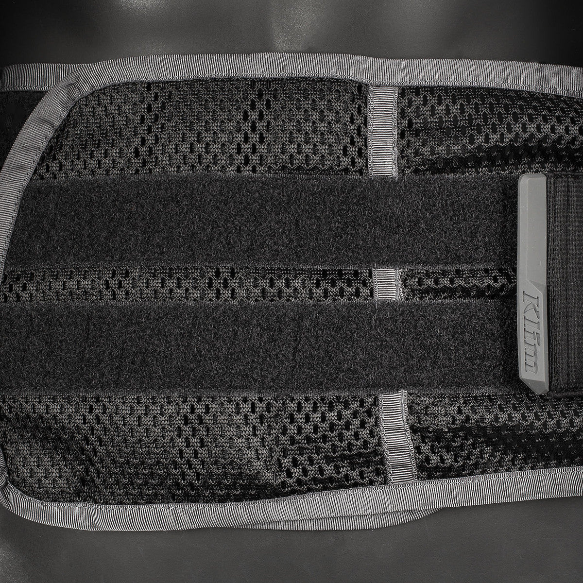 Klim Badlands Pro Jacket back protector belt close up