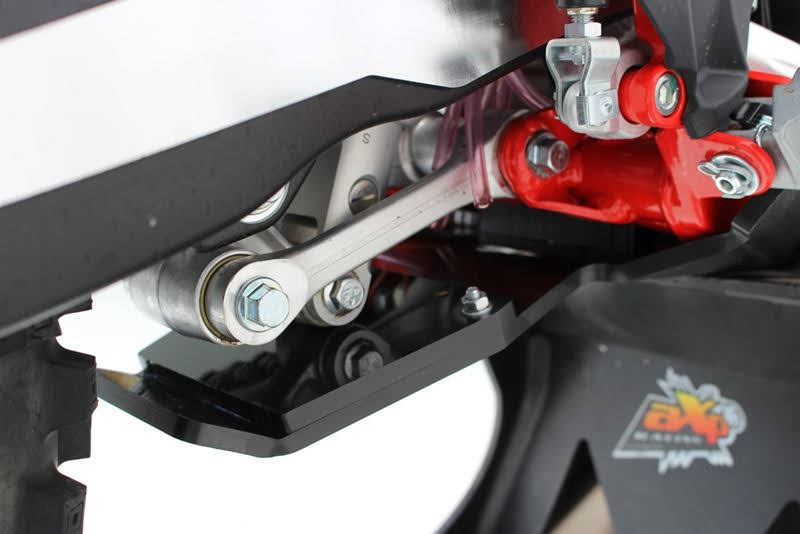 Beta Bash Plate AX1550 Black - 250/300RR 20-22 linkage protection