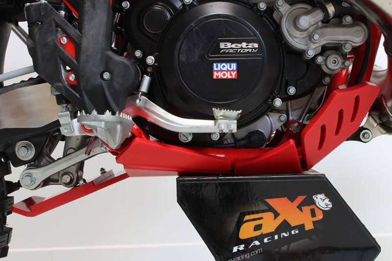 Beta Bash Plate AX1551 RED - 250/300RR 20-22 fitted to bike