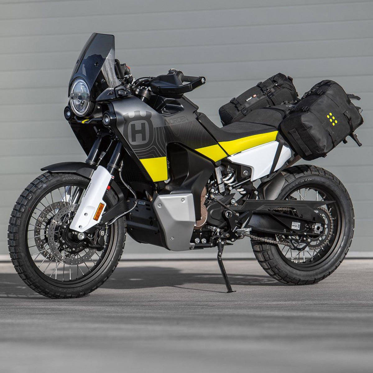 Husqvarna Norden 901 Kriega OS-Base in use