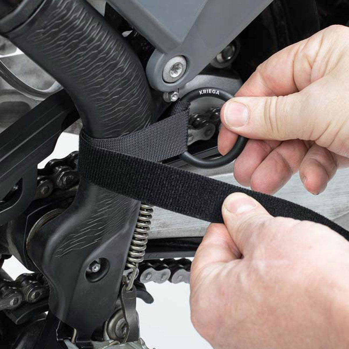 Kriega OS Base Dirtbike fitting to bike