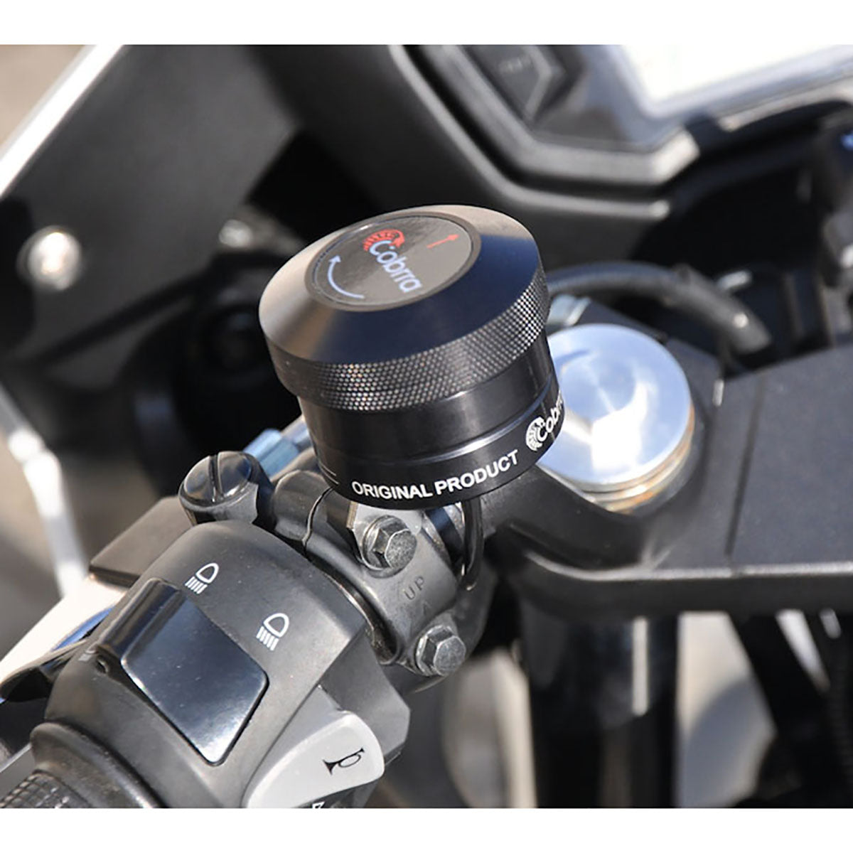 Cobrra Nemo 2 Chain Oiler fitted to bike