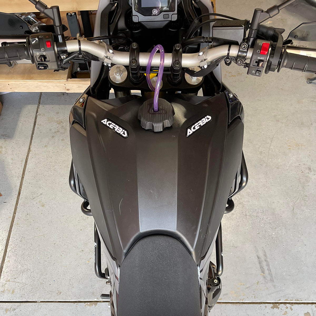 Acerbis Oversized Fuel Tank - Yamaha Tenere 700 on the bike