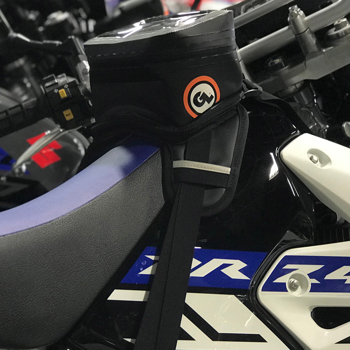 Buckin’ Roll Tank Bag fitted to bike