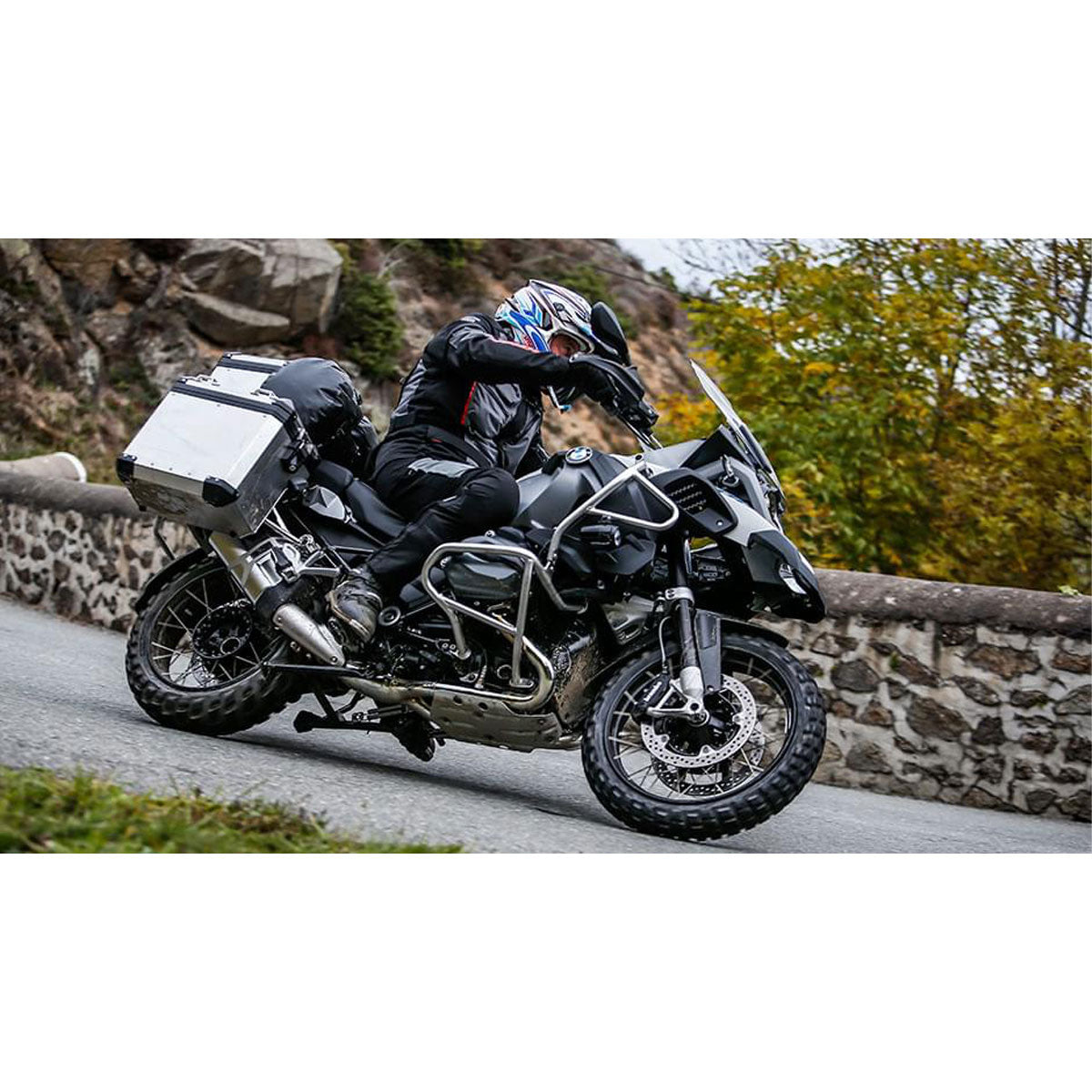 Michelin Anakee Wild Tyre 110/80-19 in use